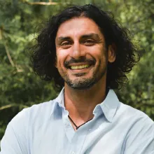 Noah Rios Headshot Cropped